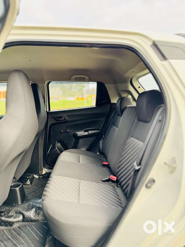 Maruti Suzuki Swift Vvt Lxi, 2021, Petrol
