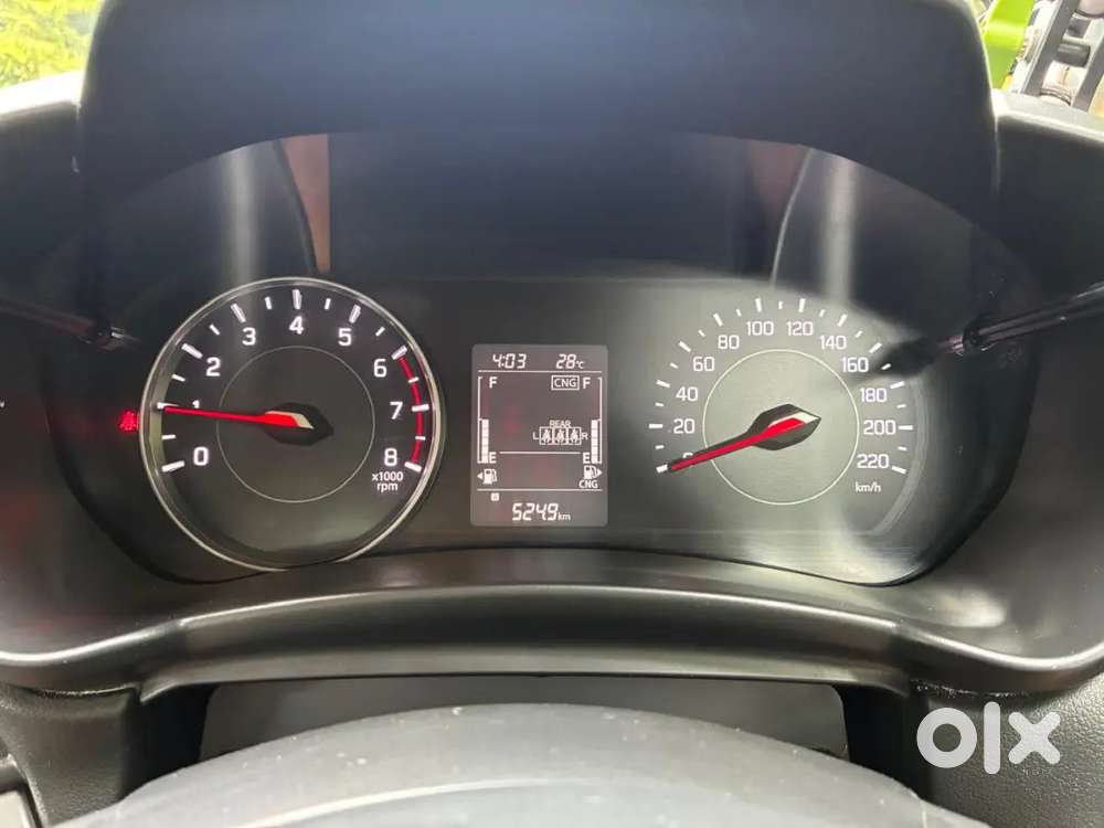 Maruti Suzuki Swift Zxi Factory Fitted Cng 2025