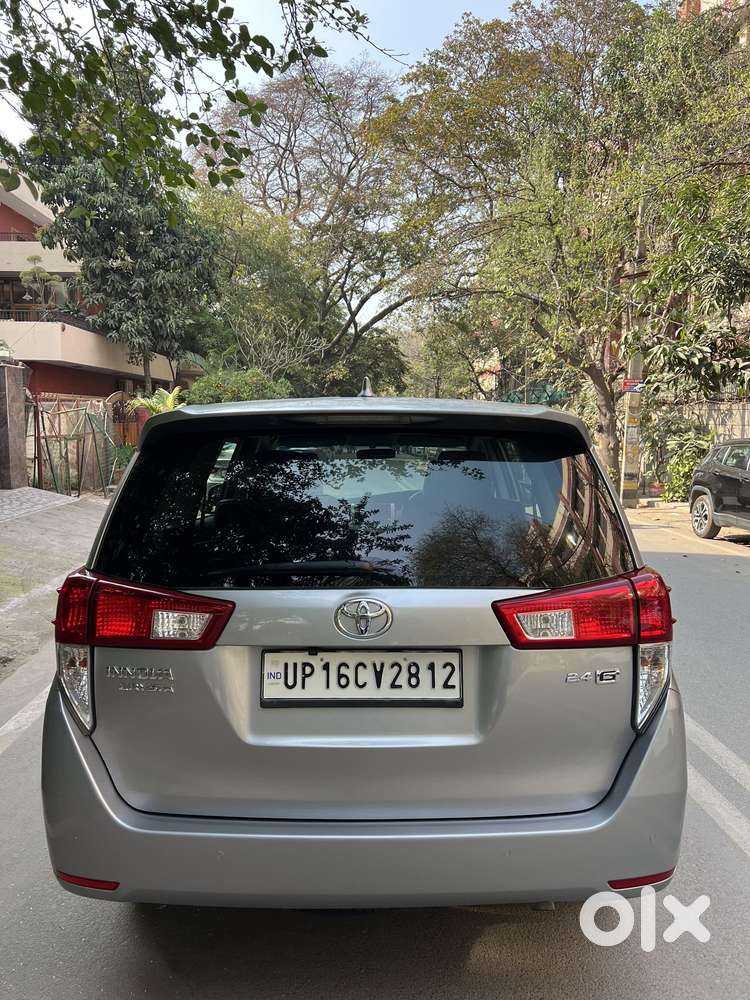Toyota Innova Crysta