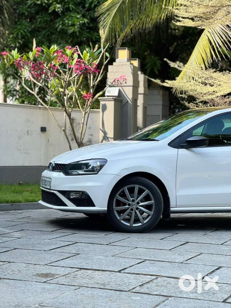 Volkswagen Polo Manual 2020 Km Driven