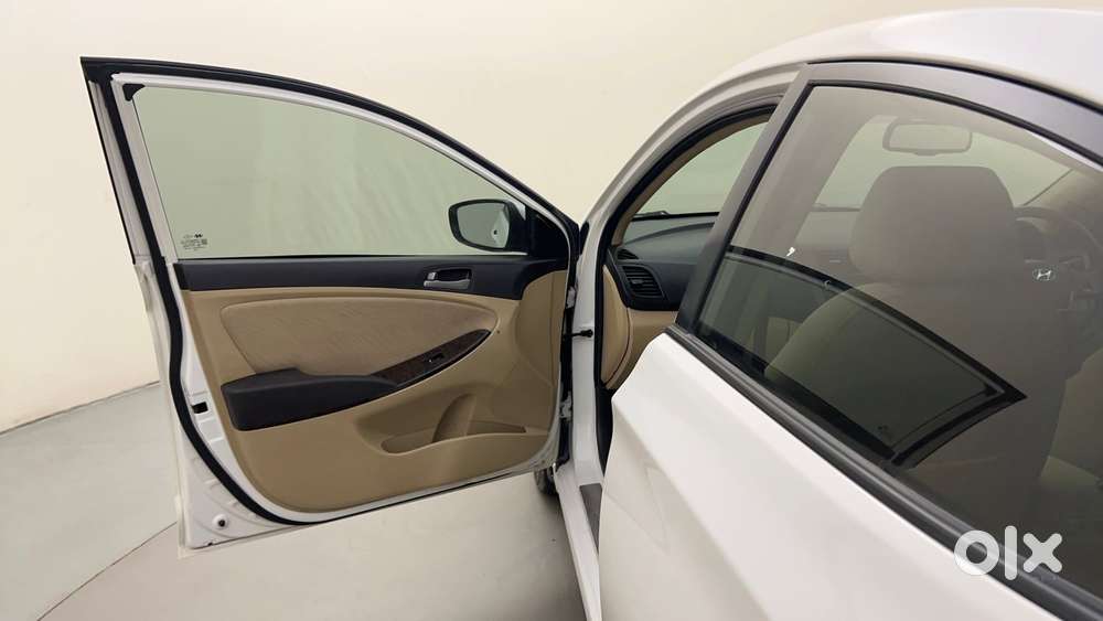 Hyundai Verna 1.6 Sx Vtvt, 2016, Petrol