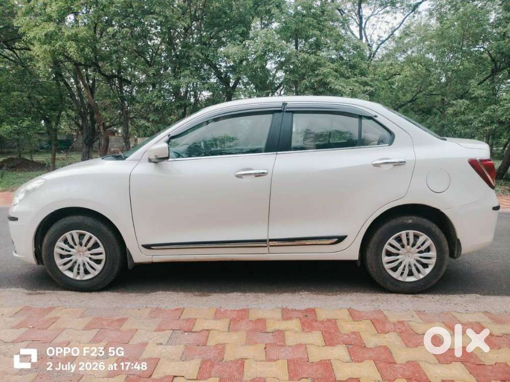 Maruti Suzuki Swift Dzire 1.3 Vxi, 2020, Petrol