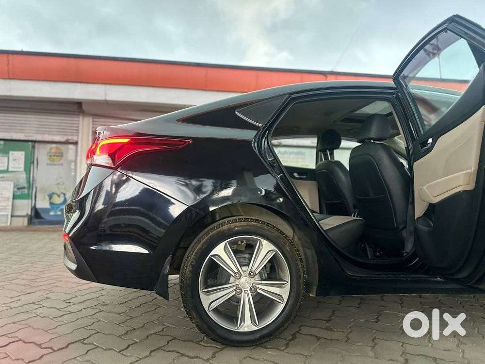 Hyundai Verna 1.6 Sx (o) Vtvt, 2018, Petrol