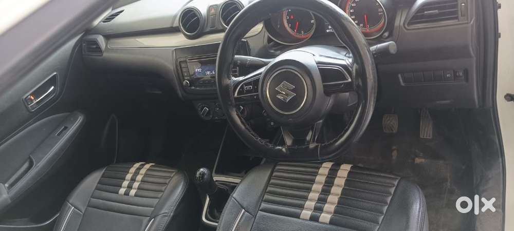 Maruti Suzuki Swift Vxi Optional, 2020, Petrol