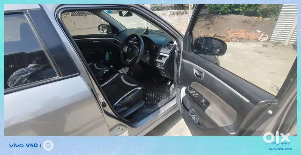 Maruti Suzuki Swift 2013 Vxi Abs