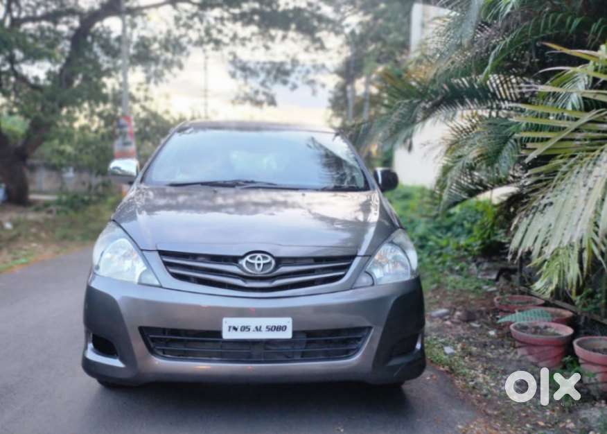 Toyota Innova 2012-2013 2.5 Gx (diesel) 7 Seater Bs Iv, 2011, Diesel