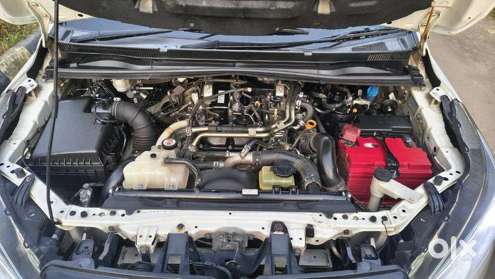 Toyota Innova Crysta 2.4 G Mt 8s, 2020, Diesel