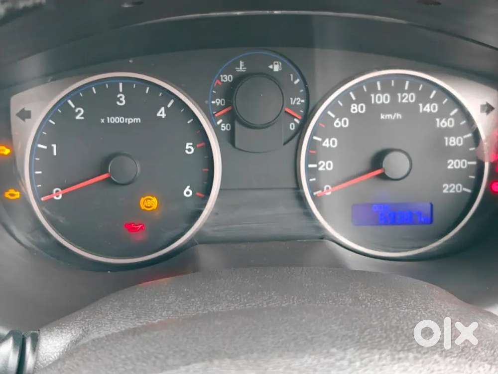 Lady Dr Less Driven Hyundai I20 Sportz 2014 Diesel Car