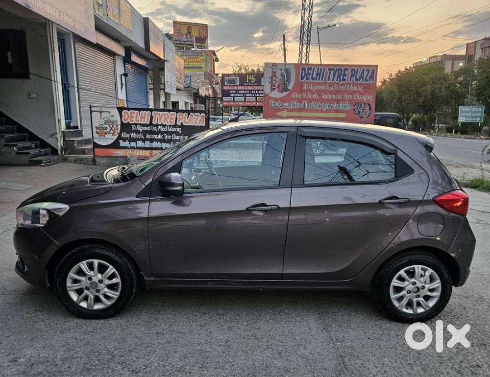 Tata Tiago Xza Plus, 2017, Petrol