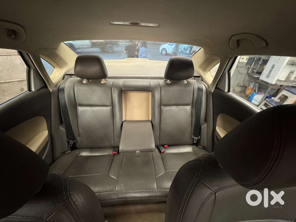 Volkswagen Vento 1.2 Tsi Automatic - 2016