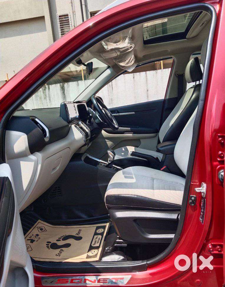 Kia Sonet Htx D, 2023, Petrol