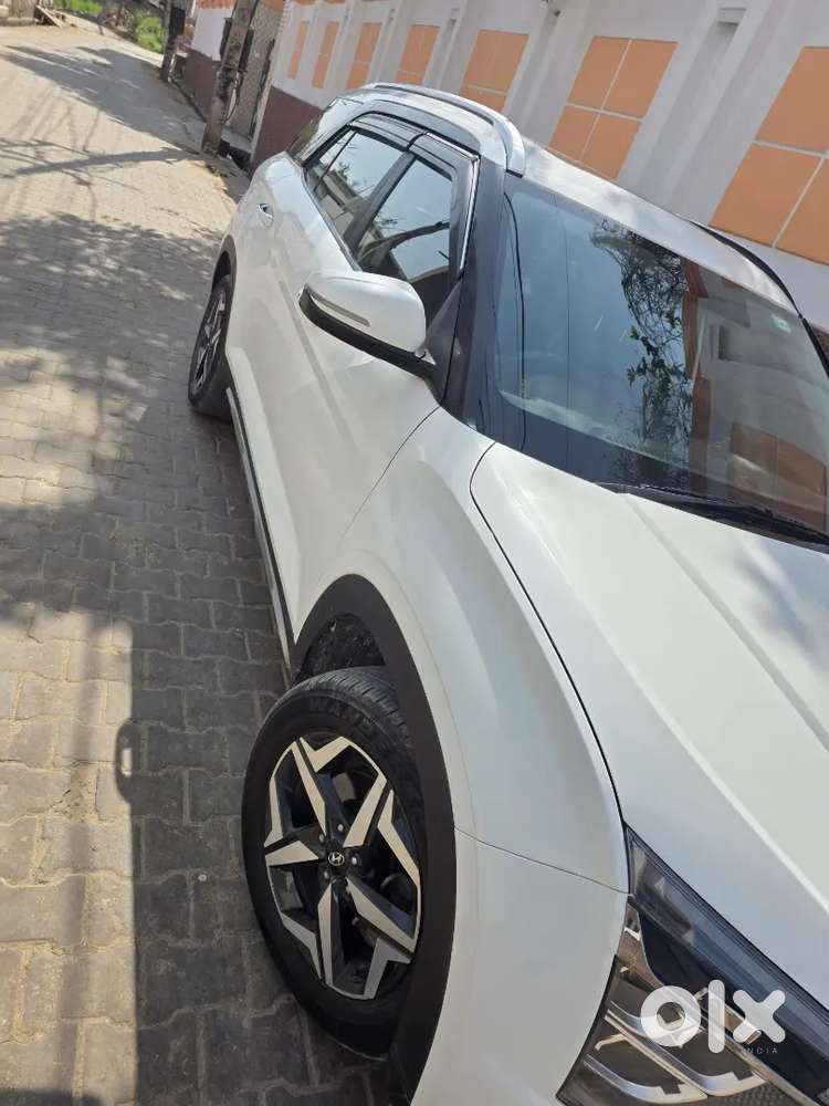 Hyundai Alcazar 2022 Petrol Well Maintained