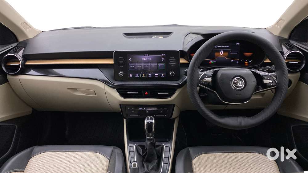 Skoda Slavia 1.5 Tsi Style Dsg, 2022, Petrol