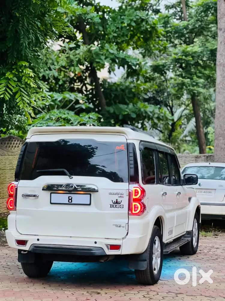 Mahindra Scorpio Classic 2021 Diesel Manual