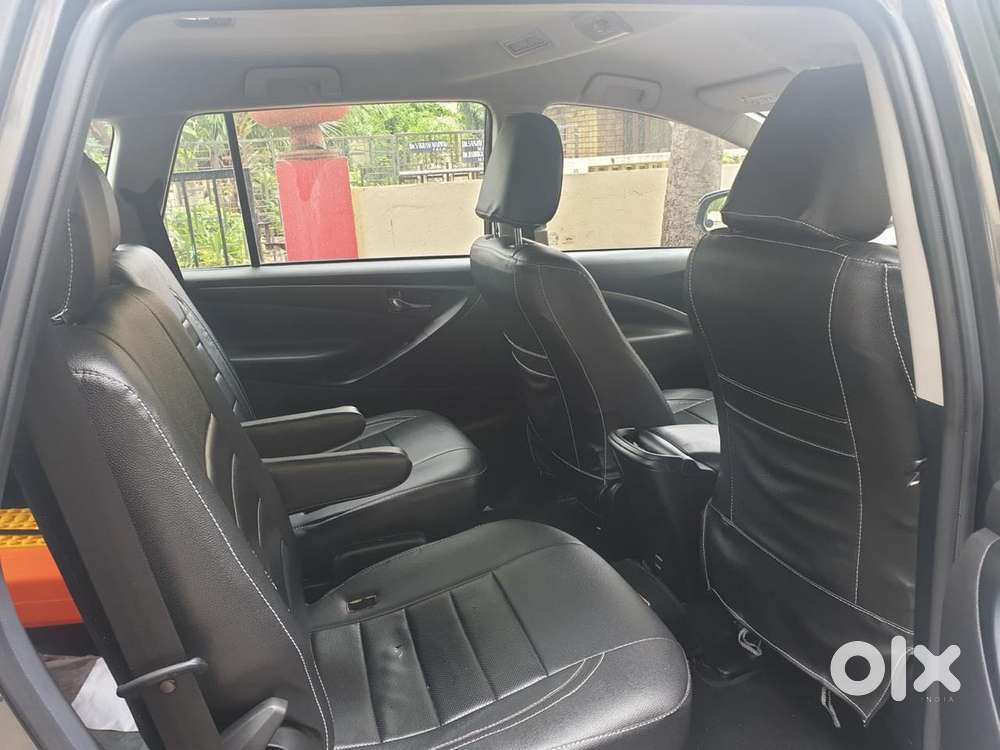 Toyota Innova Crysta 2.8 Gx At 8 Seater, 2019, Diesel