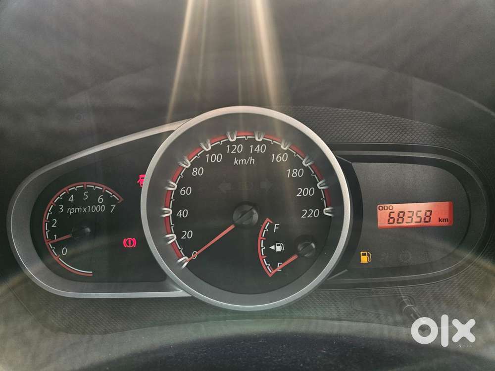 Ford Figo 1.2p Titanium Opt Mt, 2012, Petrol