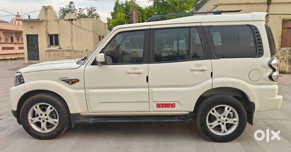 Mahindra Scorpio S10, 2017, Diesel