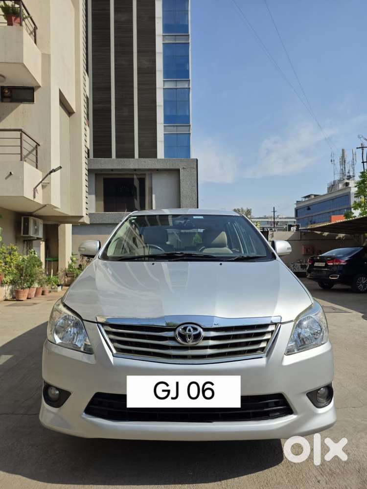 Toyota Innova 2.5 V 7 Str, 2012, Diesel