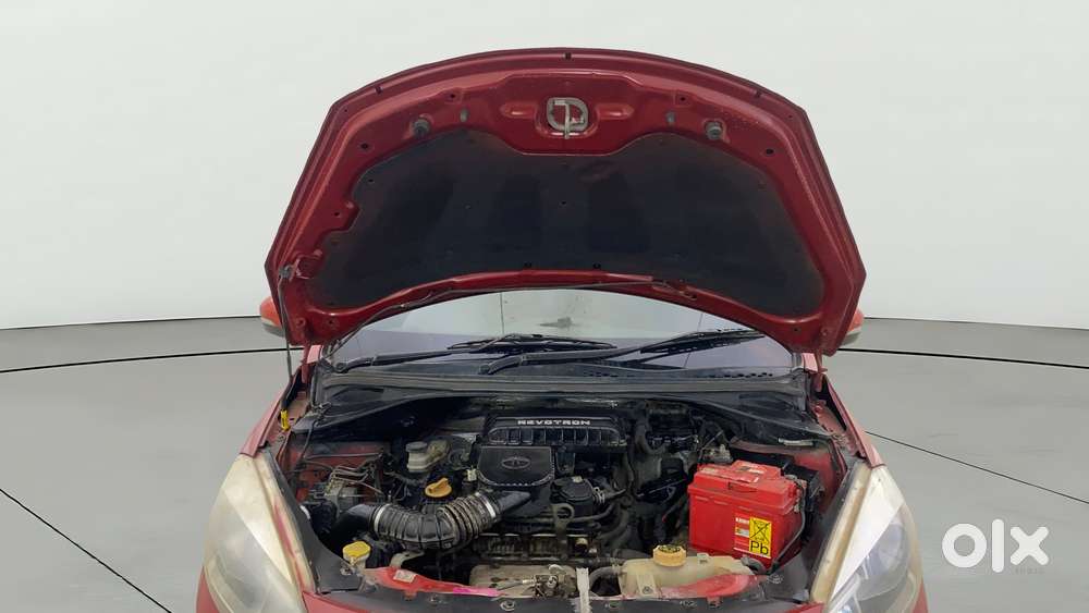 Tata Tiago 1.2 Revotron Xz, 2017, Petrol