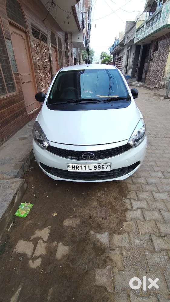 Tata Tiago Revotron 2018