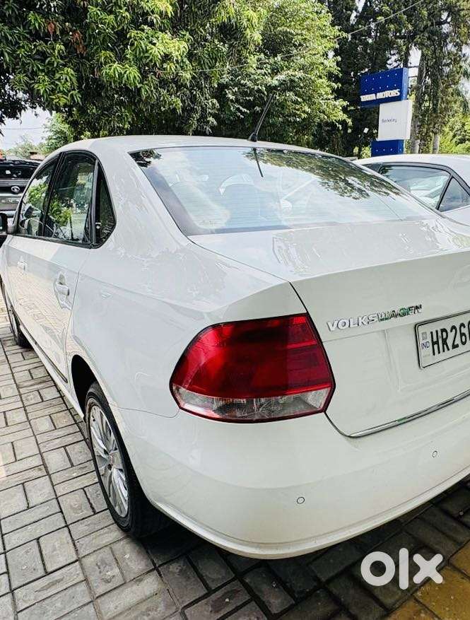 Volkswagen Vento 1.0 Highline Plus, 2015, Petrol