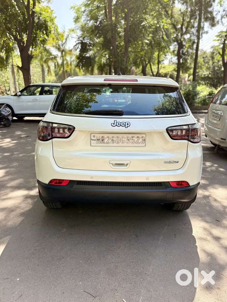 Jeep Compass 2.0 Longitude Option, 2017, Diesel