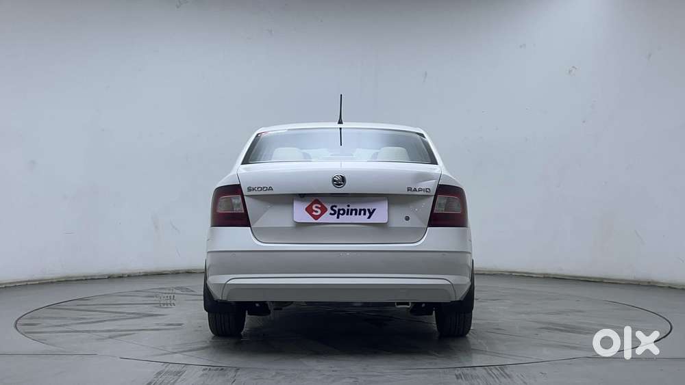 Skoda Rapid 1.0 Rider Plus Tsi At, 2021, Petrol
