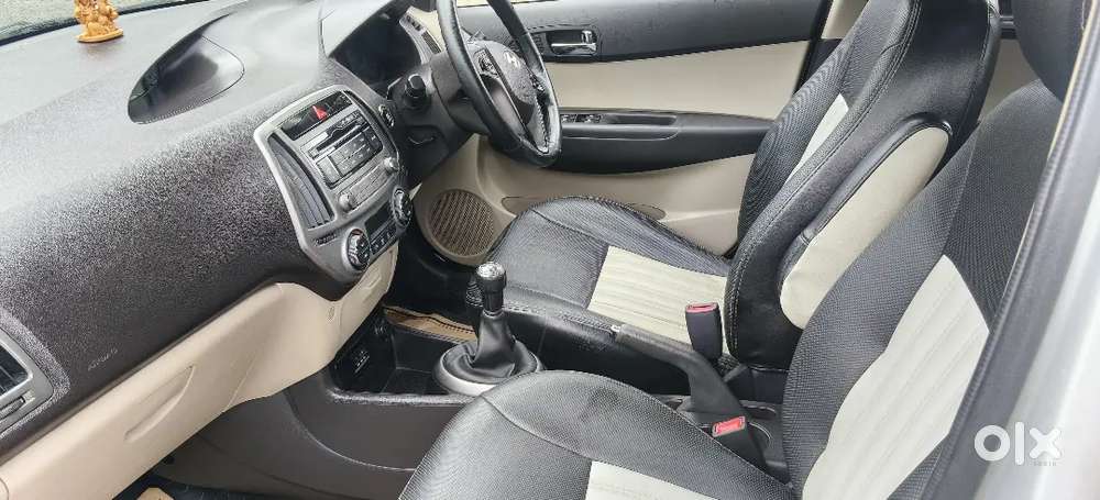 Hyundai I20 2014 Petrol 75000 Km Driven