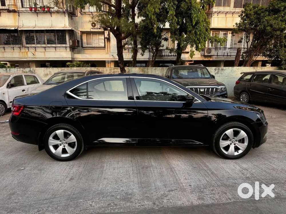Skoda Superb [ ] 1.8 Style Tsi At, 2018, Petrol