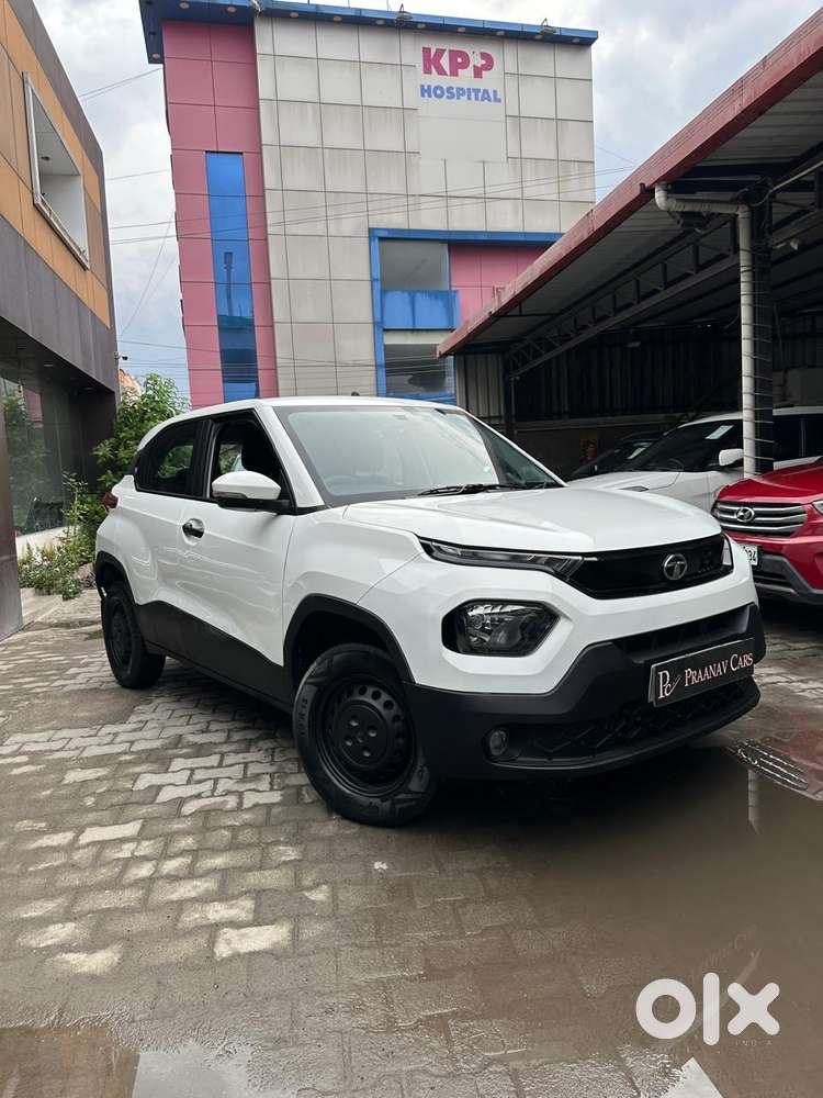 Tata Punch Pure, 2022, Petrol