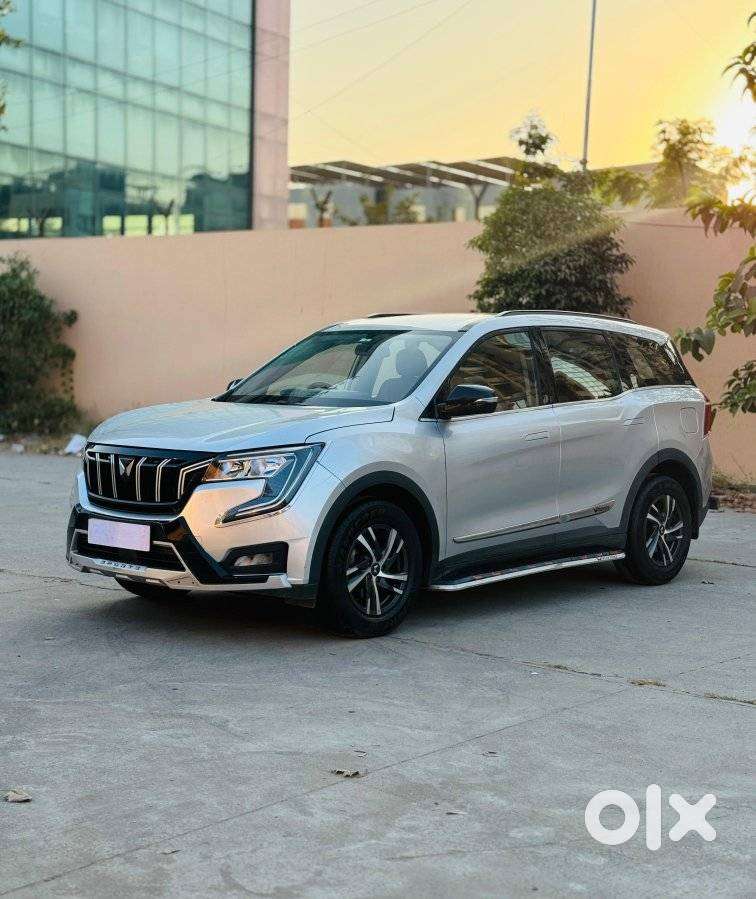 Mahindra Xuv700 Ax 3 Diesel Mt 5 Str (e), 2022, Diesel