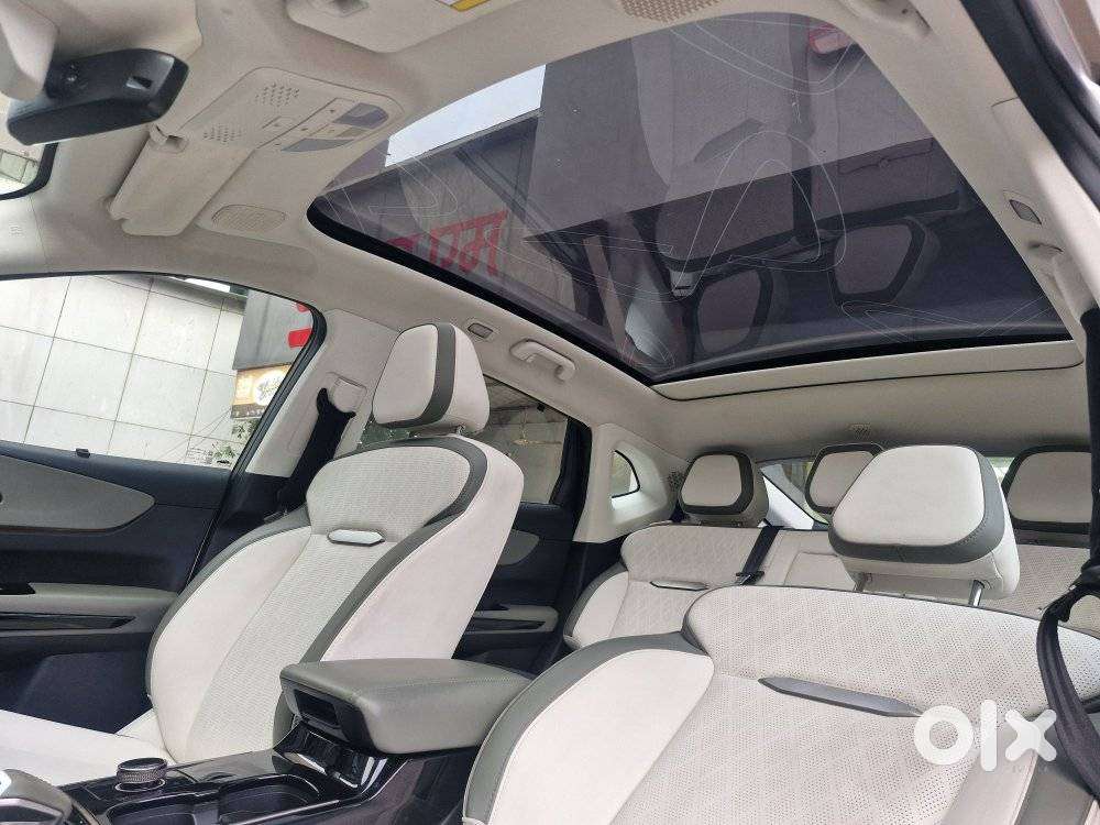 Mahindra Xev 9e Pack Three (top Model), 2025, Electric
