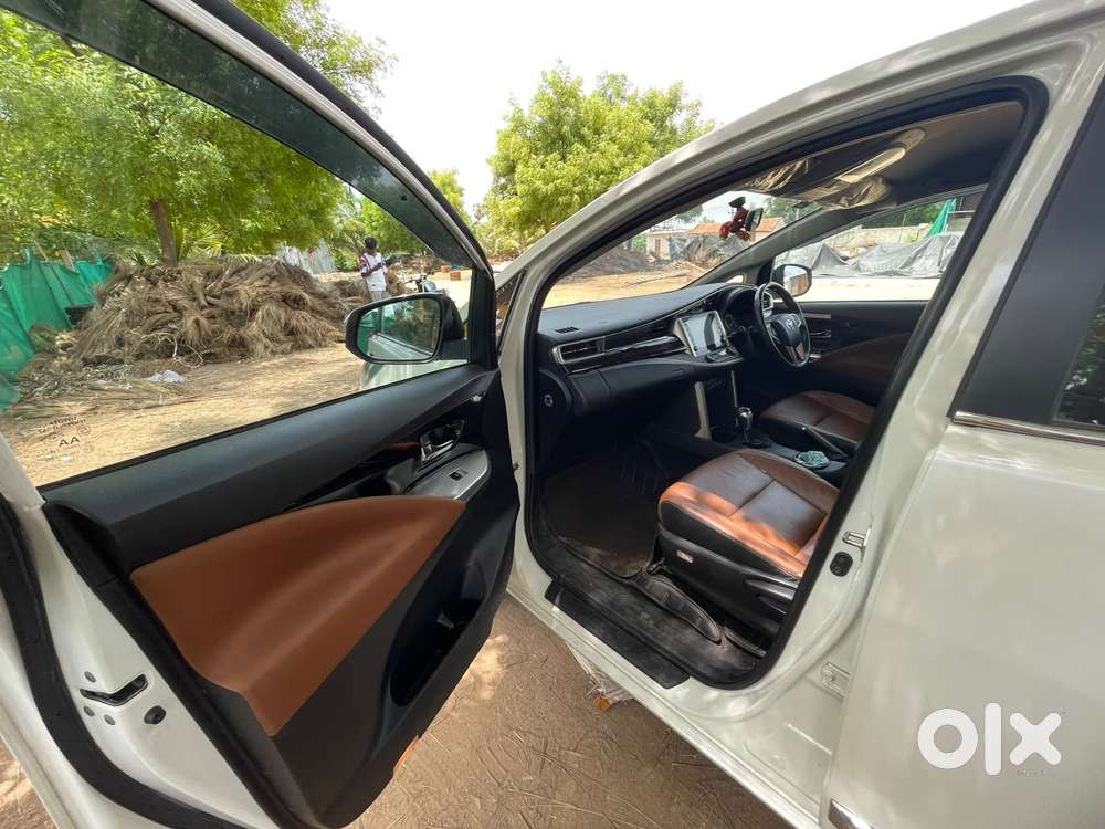 Toyota Innova Crysta [2020-ongoing] 2.4 Zx At 7 Str, 2022, Diesel