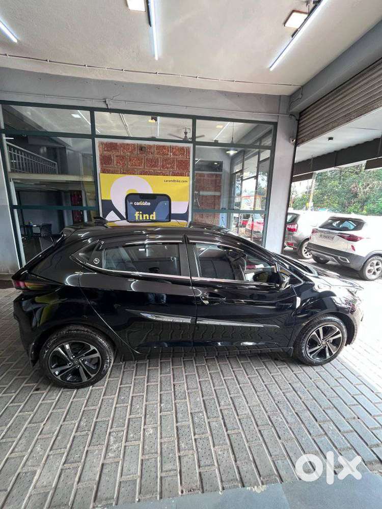 Tata Altroz, 2023, Petrol