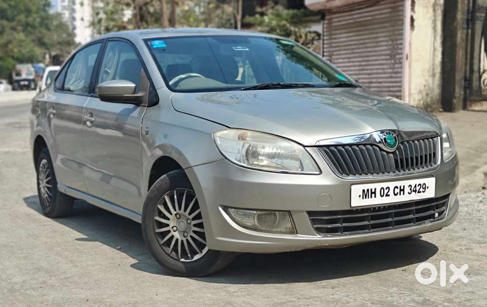Skoda Rapid 1.6 Mpi Ambition, 2012, Petrol