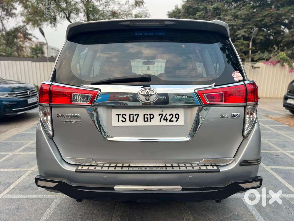 Toyota Innova Crysta 2.4 V 7 Str, 2019, Diesel