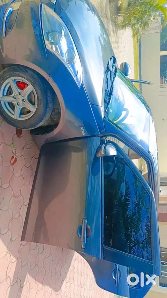 Maruti Suzuki Swift Dzire 2014
