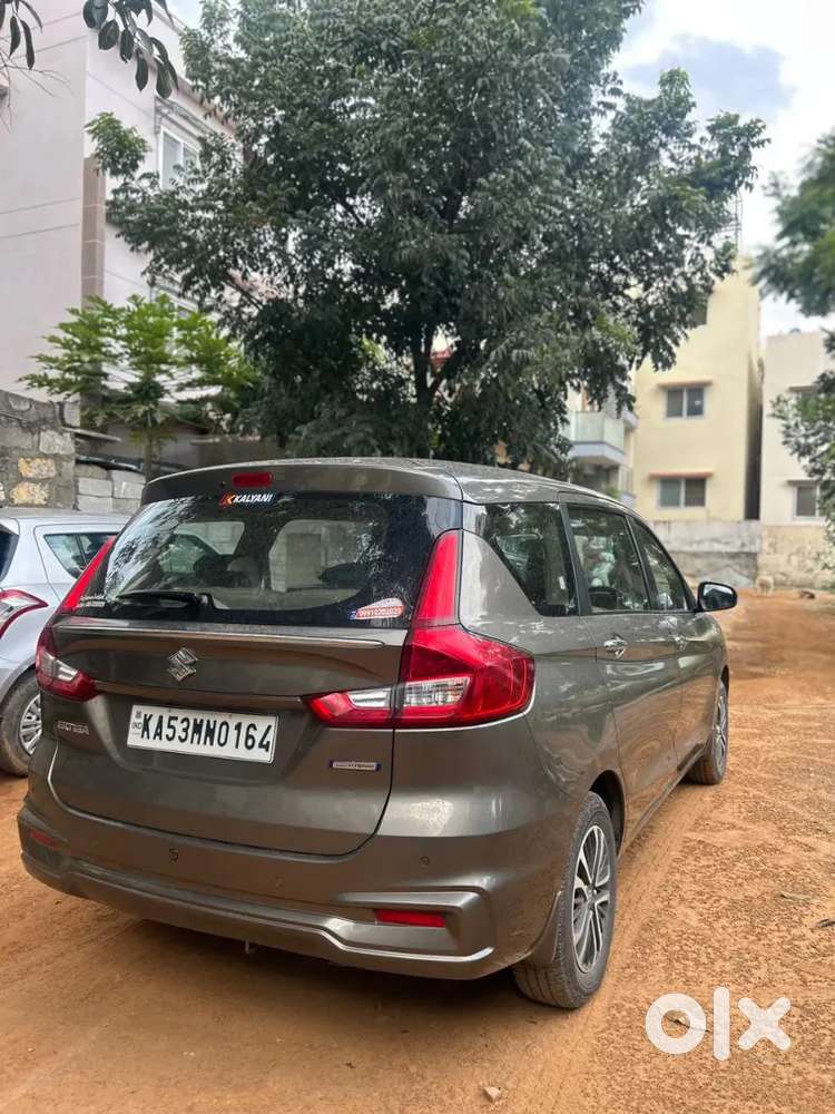 Maruti Suzuki Ertiga 1.5 Zxi 2025