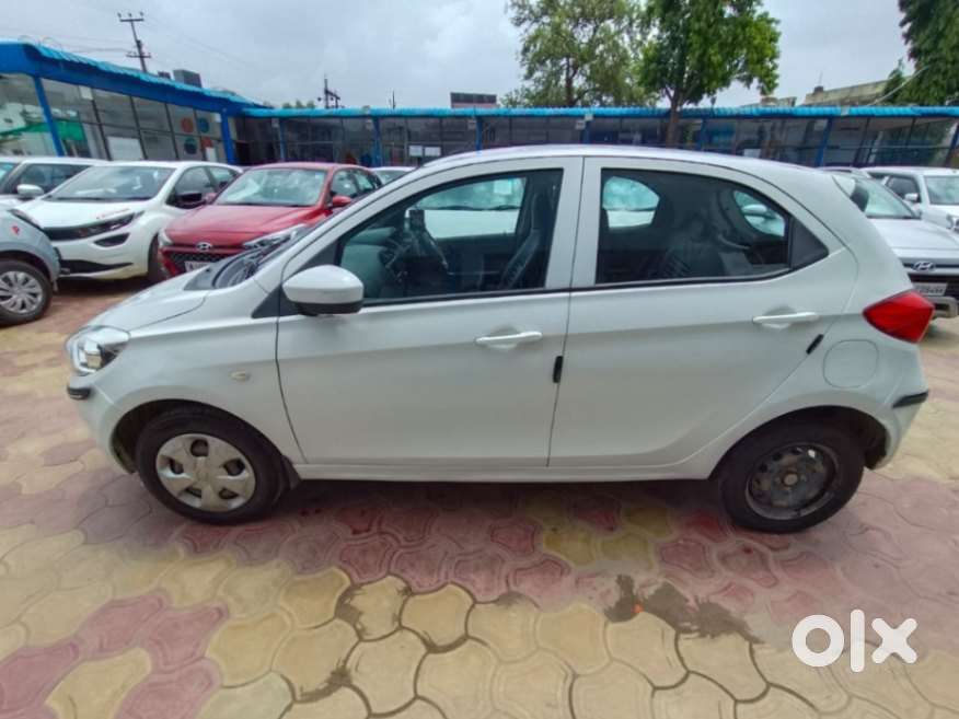 Tata Tiago 1.2 Revotron Xm, 2019, Petrol