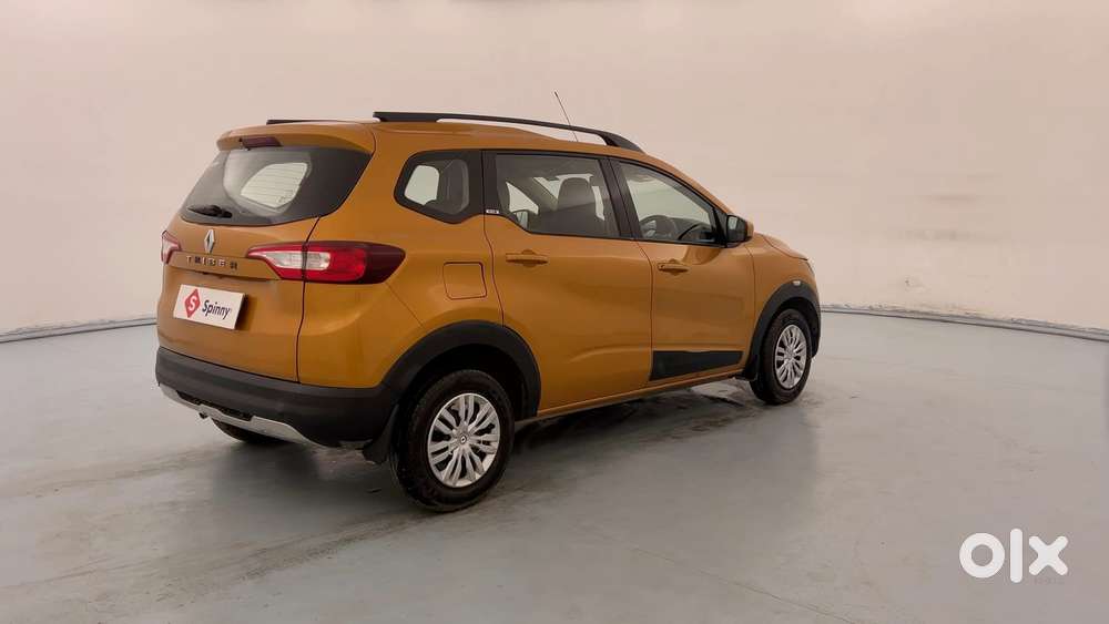 Renault Triber Rxz, 2019, Petrol