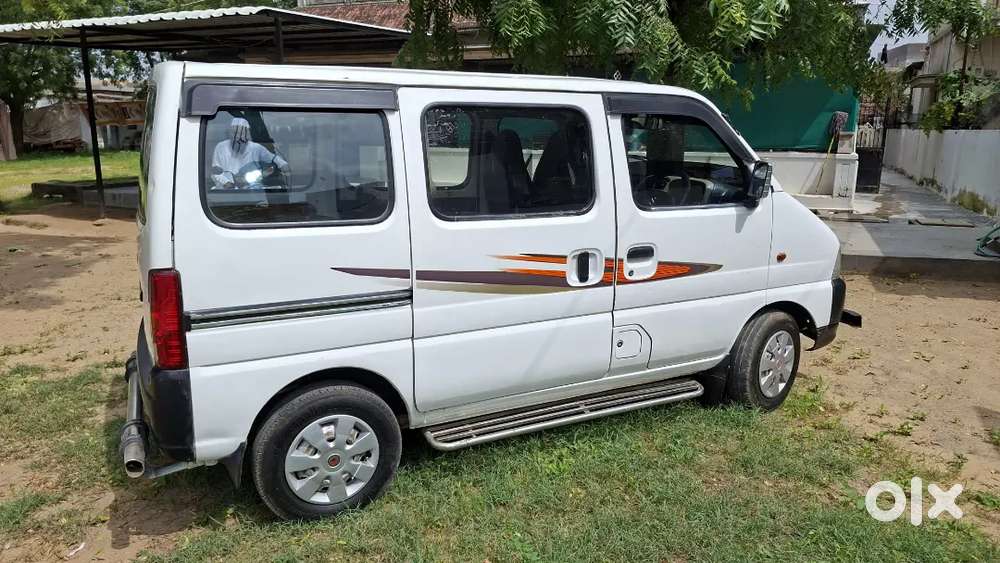 Maruti Suzuki Eeco 2014