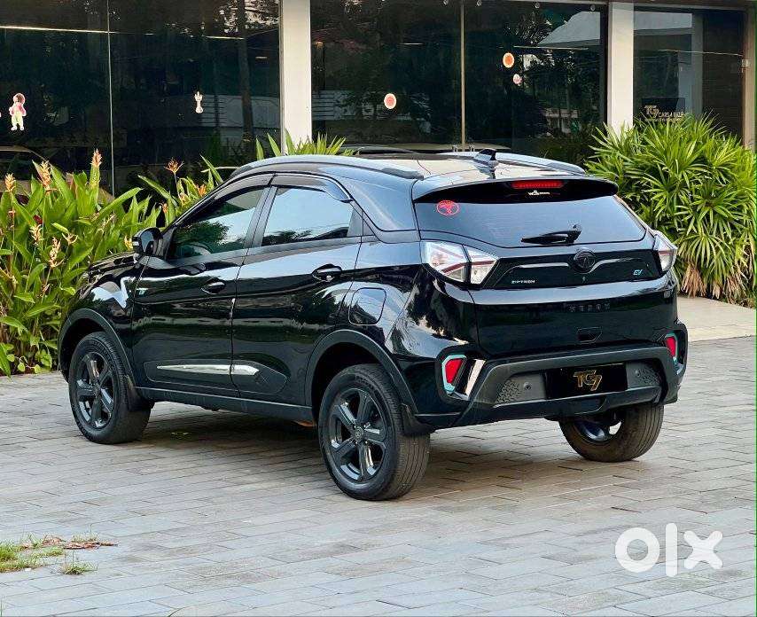 Tata Nexon Ev Xz Plus Lux Dark Edition, 2022, Electric