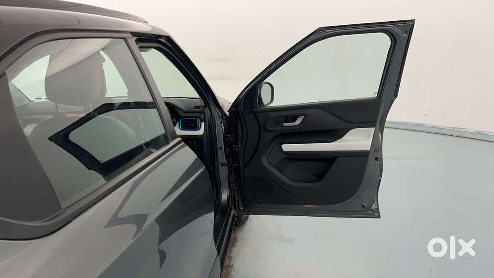 Tata Punch 1.2 Revotron Creative Dual Tone, 2021, Petrol