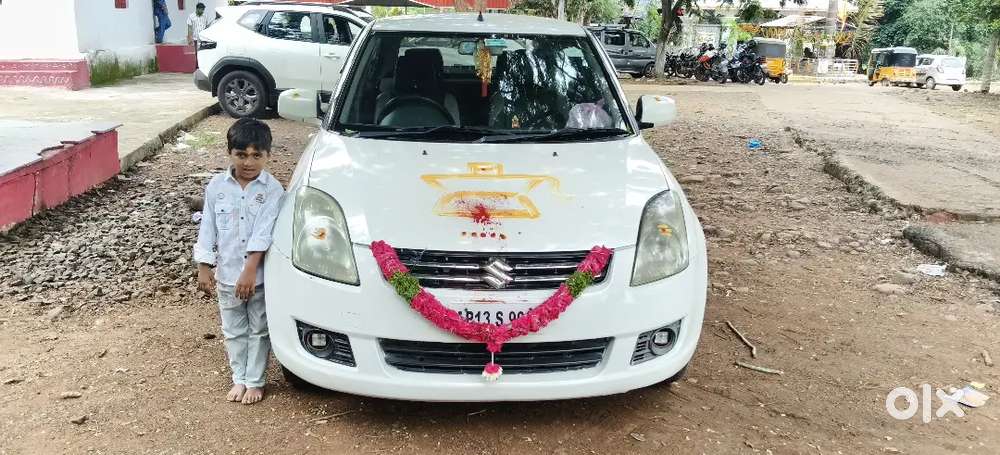 Maruti Suzuki Dzire 1.2 Lxi 2011