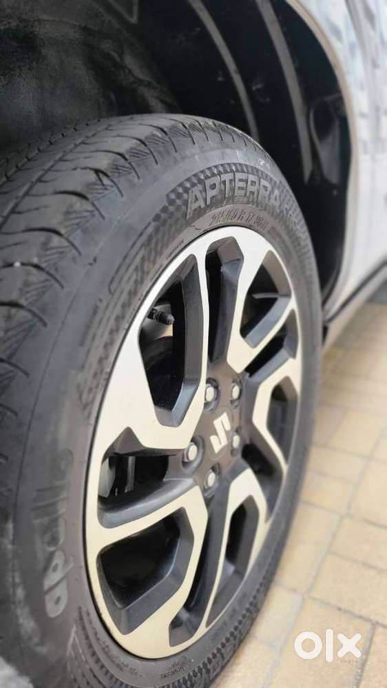 Maruti Suzuki Invicto Zeta Plus 7str, 2023, Petrol