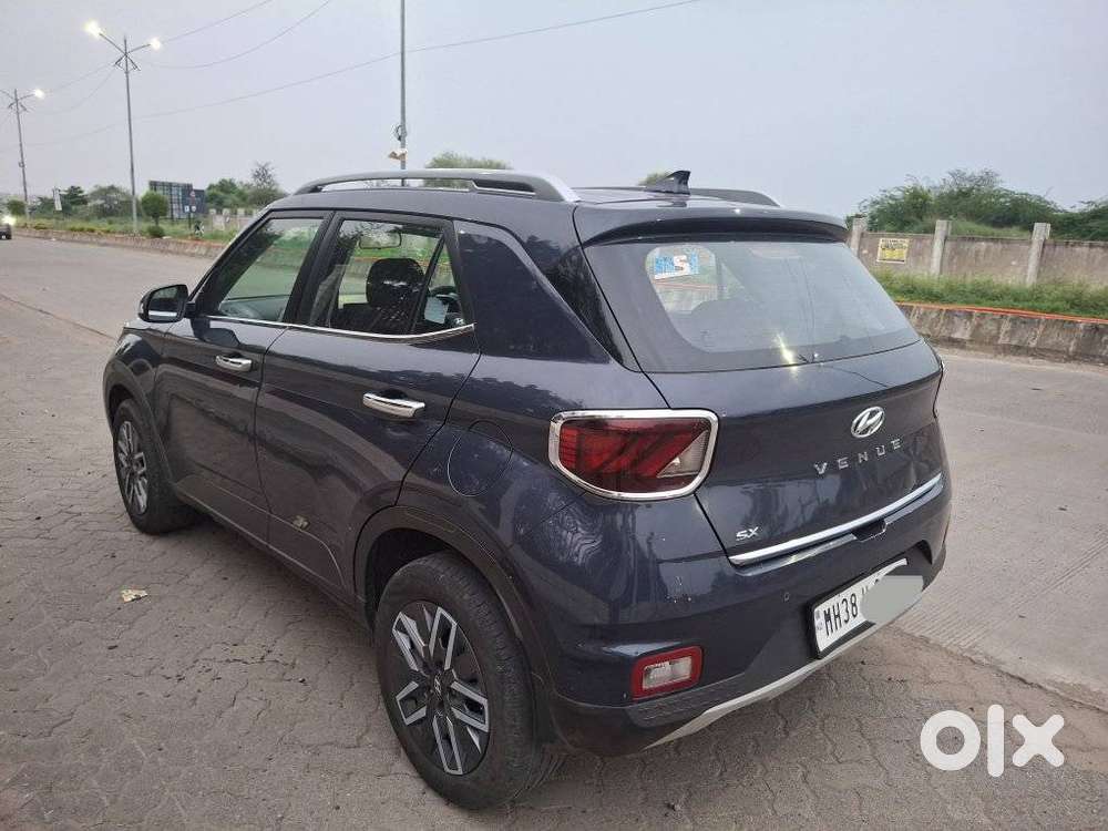 Hyundai Venue Sx Dual Tone Diesel, 2021, Diesel