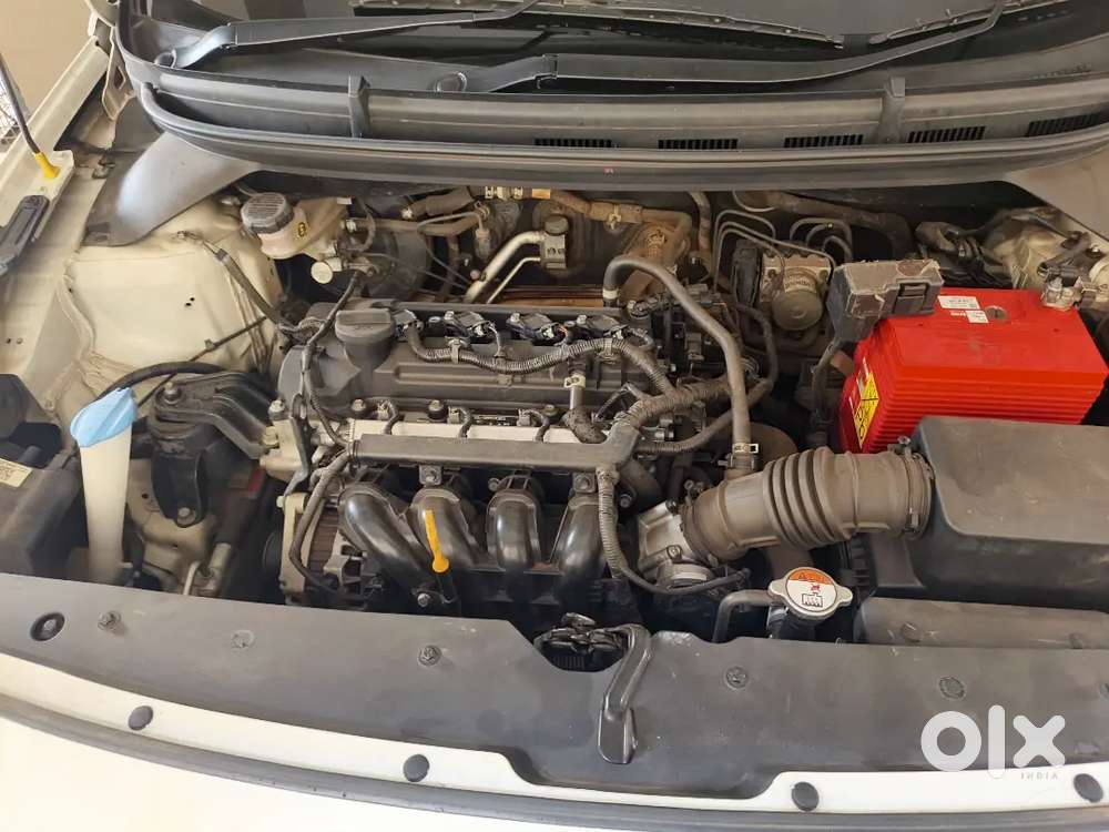 Hyundai I20 2020 Petrol 930000 Km Driven