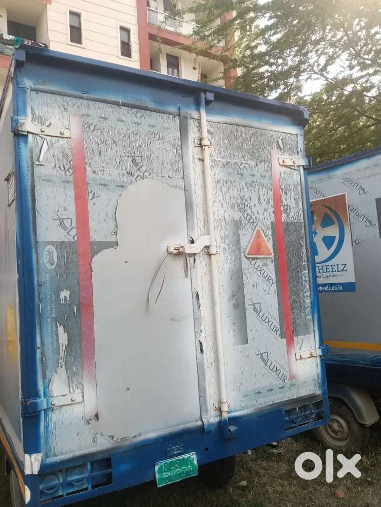 Urgent Sell Electronic Loder Three Wheeler