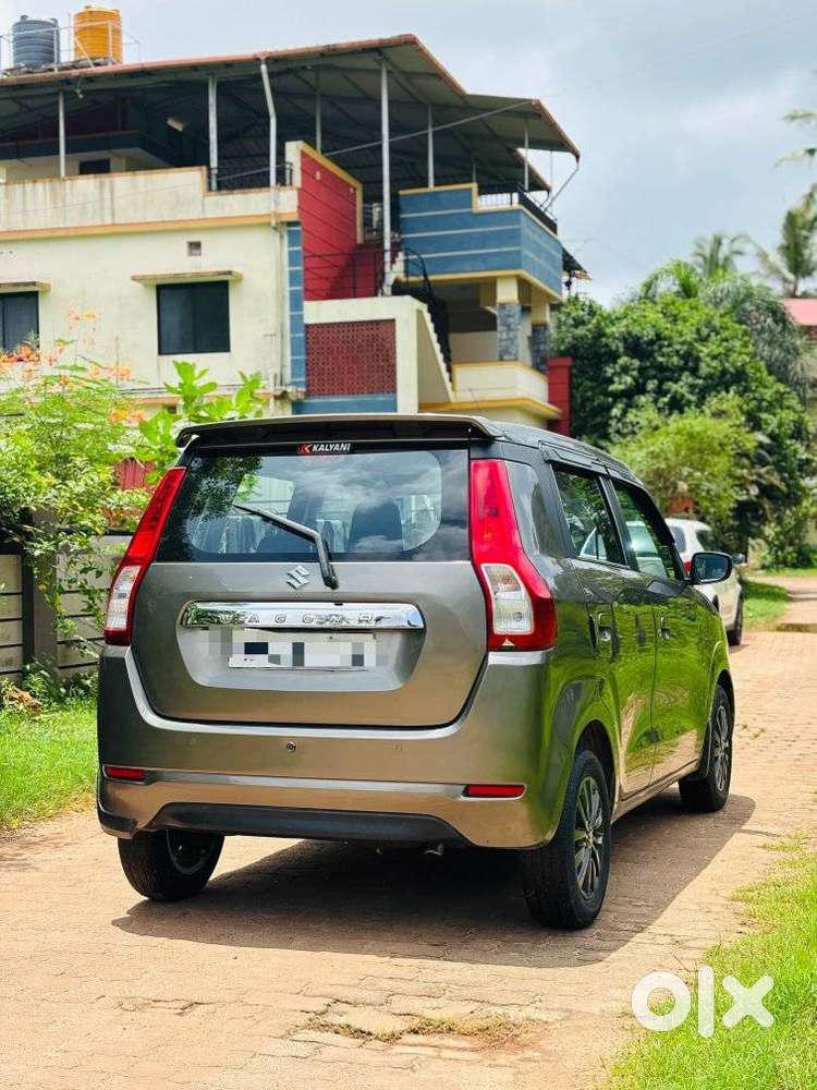 Maruti Suzuki Wagon R Zxi, 2023, Petrol