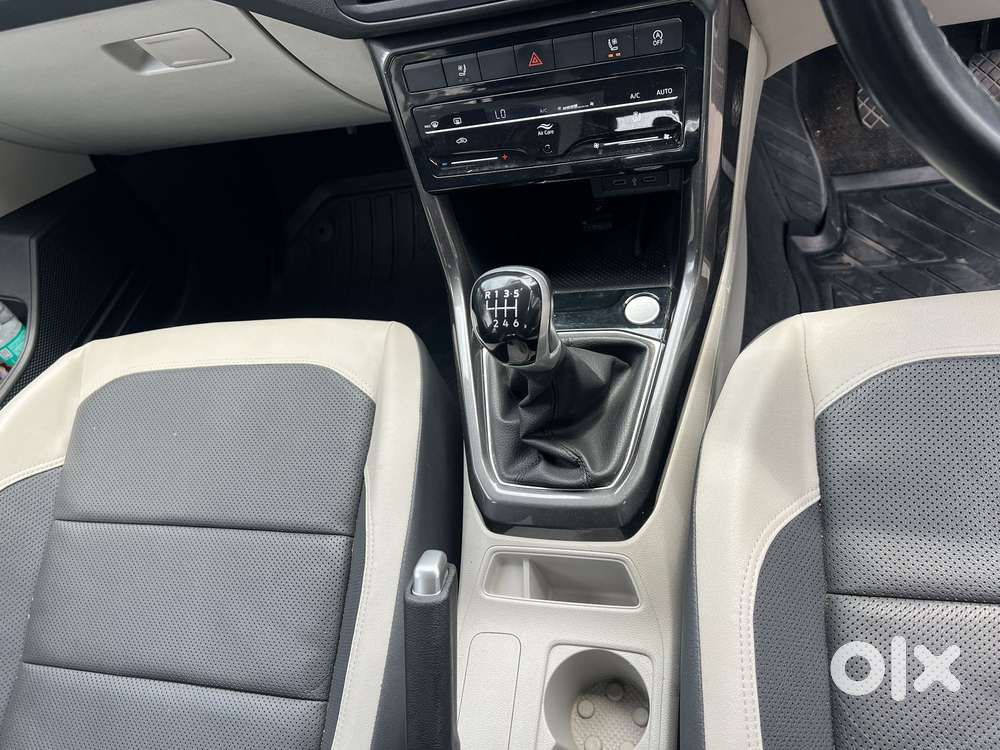 Volkswagen Taigun 1.0 Tsi Topline, 2023, Petrol